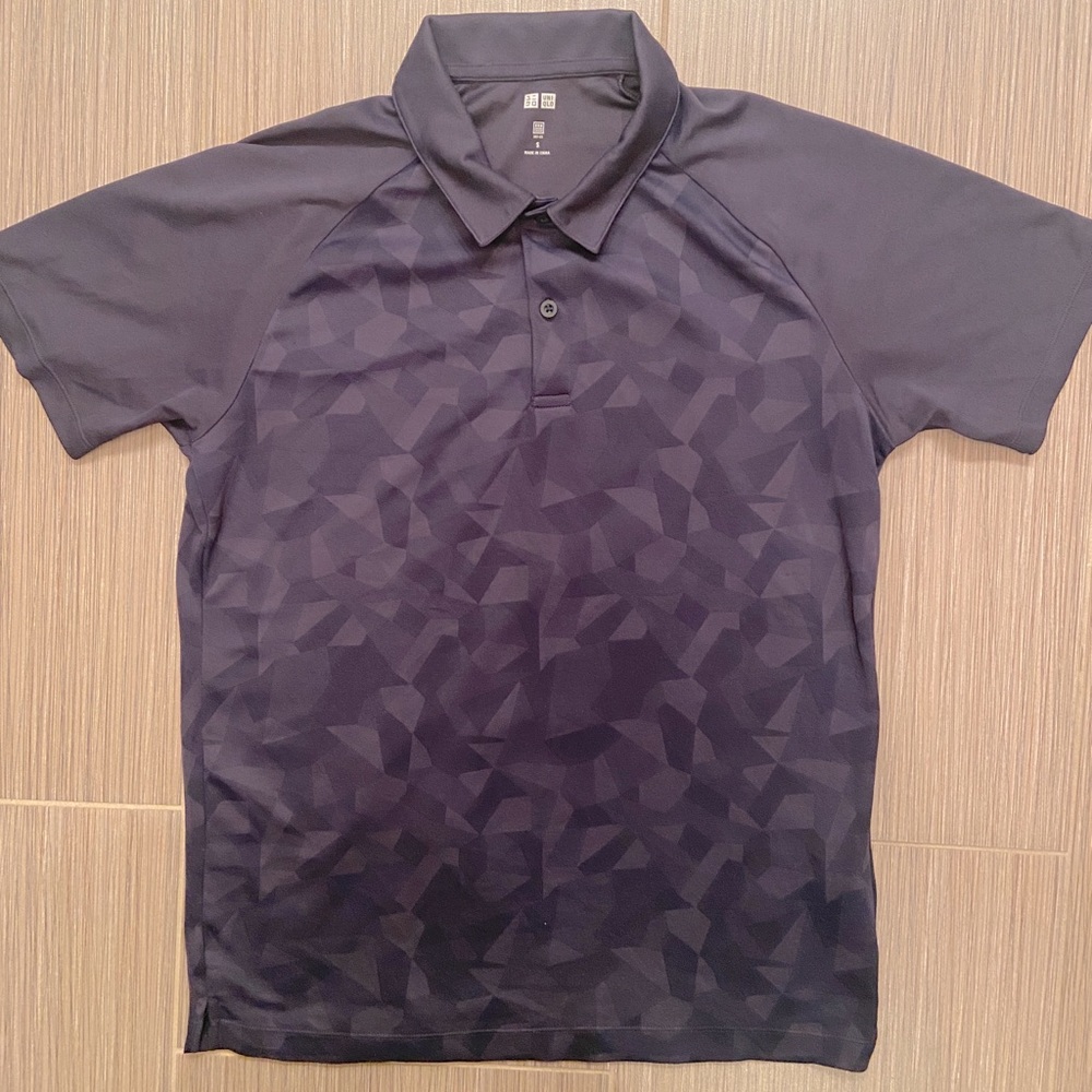 Uniqlo men polo size S